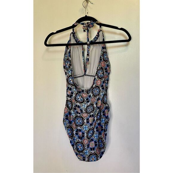 La Blanca High Neck Keyhole One Piece swimsuit size M - Picture 9 of 13